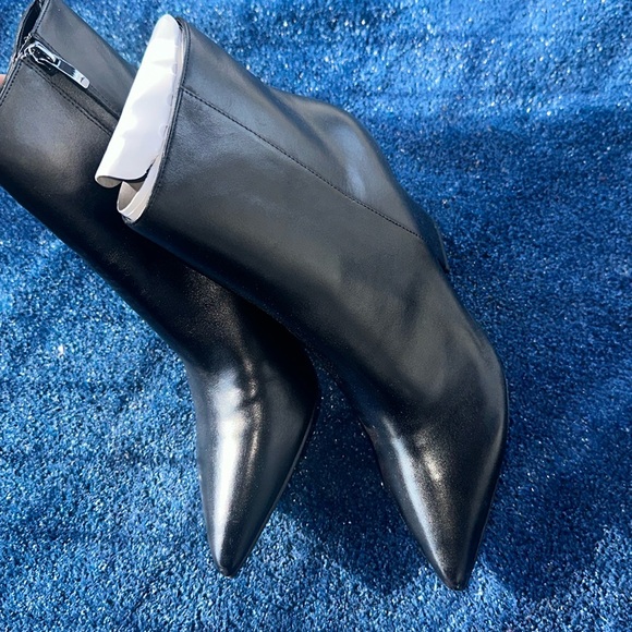 **Nine West Boots** “GABA” Size 10 - Picture 2 of 5